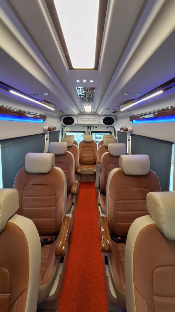 Tempo Traveller Rental Service In Jaipur